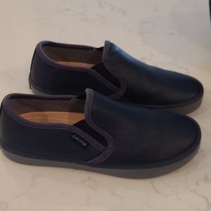 Geox  kids shoes size 32 EU Brand New